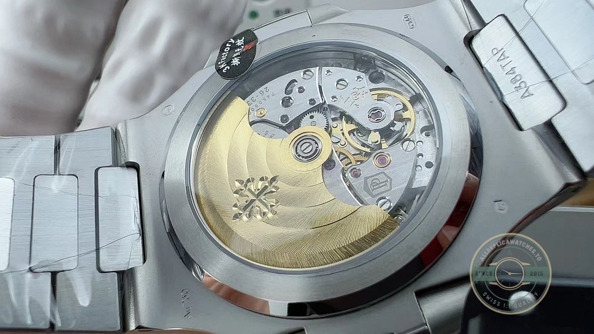 Replica Nautilus 5811/1G-001 Patek Philippe Date, Sweep seconds 41 mm, White gold