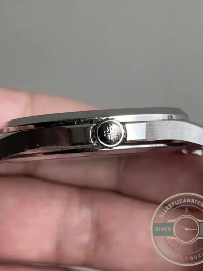 Replica Aquanaut 5167/1A-001 Patek Philippe Date, Sweep seconds 40.8 mm, Stainless steel - 1:1 Swiss Replica Watch