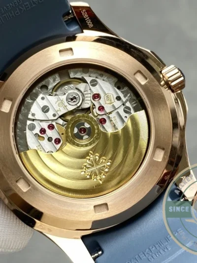 Replica Aquanaut 5261R-001 Patek Philippe Luce Annual Calendar 39.9 mm, Rose gold - Affordable Luxury Replica Timepiece