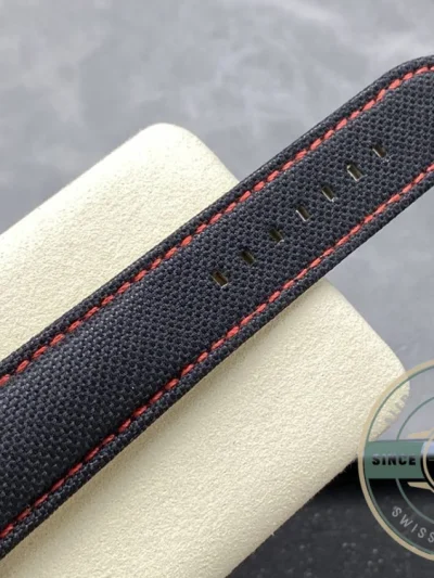 Replica Breitling Avenger Automatic Black Red Strap A13375101B1X2 - Factory Super Clone Watch