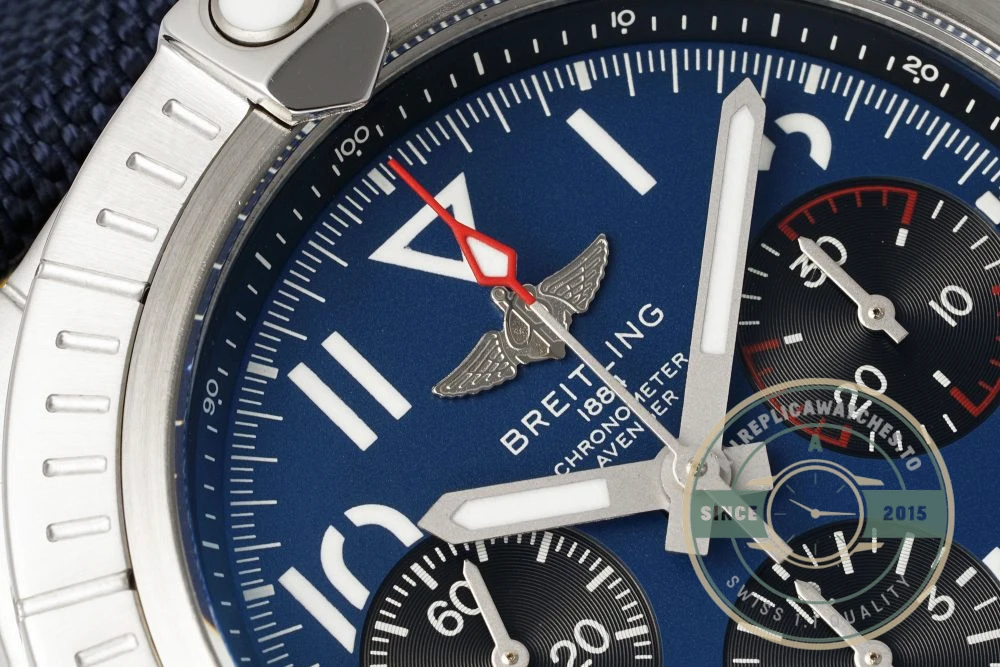 Replica Breitling Avenger Blue Leather 45 mm AB01821A1C1X1 - 1:1 Swiss Replica Watch