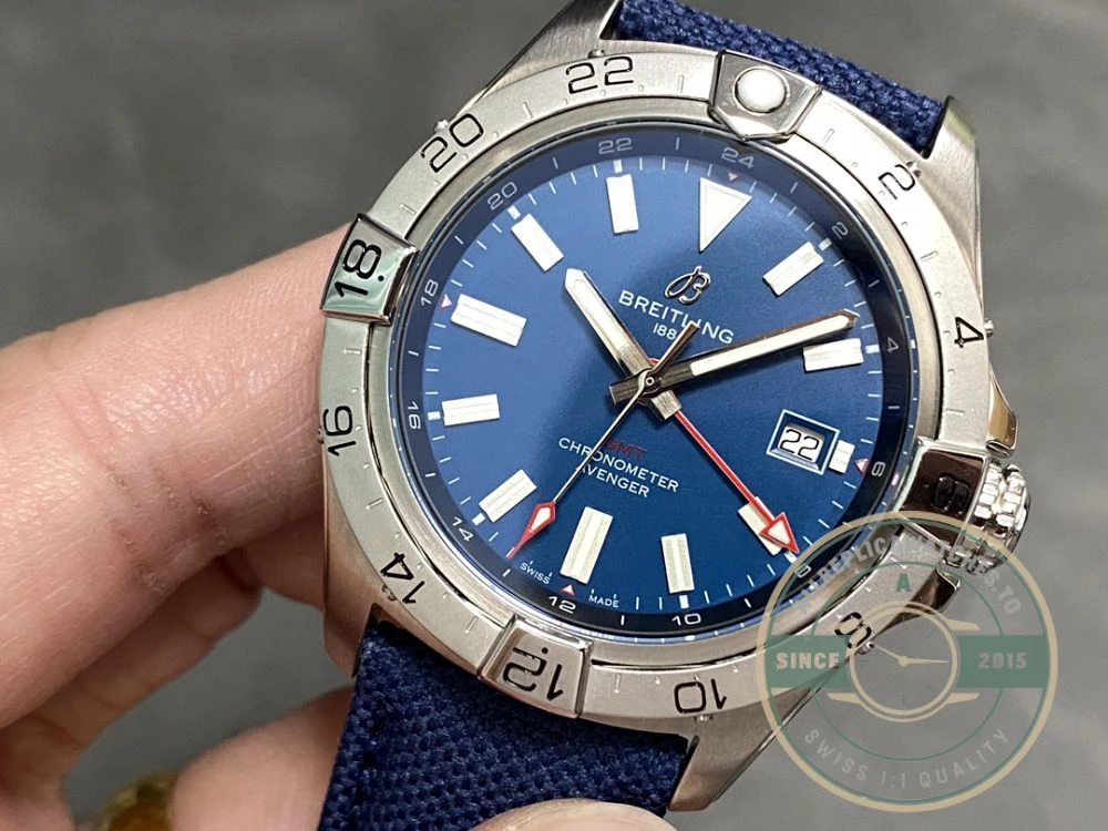 Replica Breitling Avenger Blue Leather Watch 44mm A32320101C1X1 - Swiss Movement Replica Watch