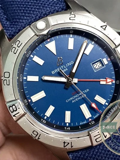 Replica Breitling Avenger Blue Leather Watch 44mm A32320101C1X1 - Factory Super Clone Watch