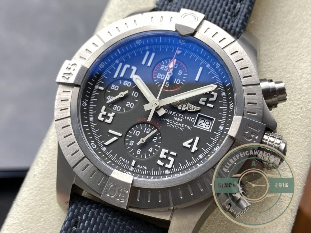 Replica Breitling Avenger Leather 45 mm A13381111B1W1 - 1:1 Swiss Replica Watch