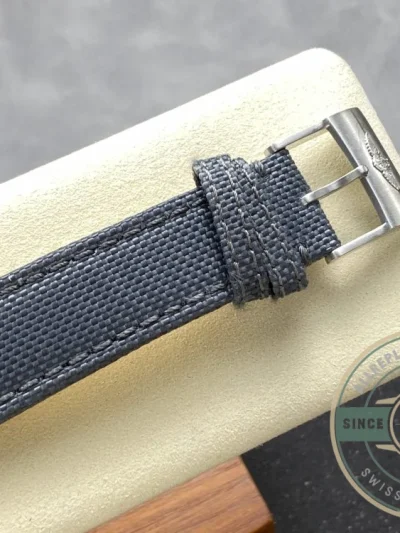 Replica Breitling Avenger Leather 45 mm A13381111B1W1 - Luxury Replica Watch