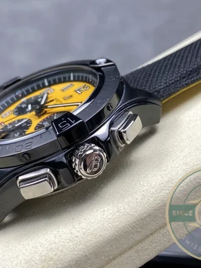 Replica Breitling Avenger Men Black Yellow Dial SB0147101I1X2 - Swiss Movement Replica Watch