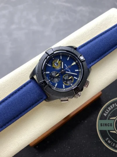 Replica Breitling Avenger Men Blue Leather SB01474A1C1X1 - Best Quality Replica Watch