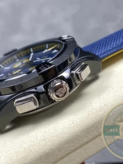 Replica Breitling Avenger Men Blue Leather SB01474A1C1X1 - 1:1 Swiss Replica Watch
