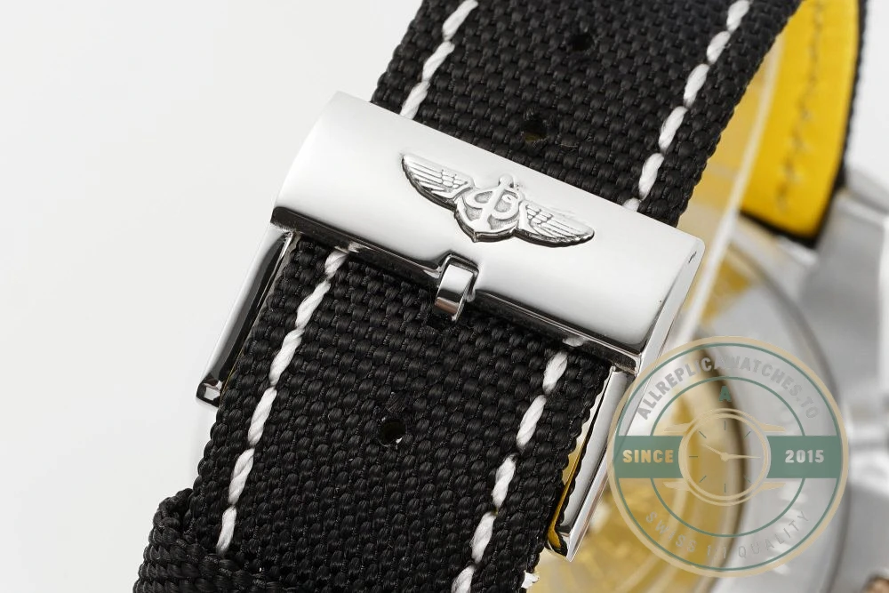 Replica Breitling Avenger Stainless Steel 18K Gold 45mm UB01821A1B1X1 - 1:1 Swiss Replica Watch