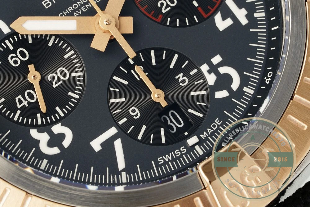 Replica Breitling Avenger Stainless Steel 18K Gold 45mm UB01821A1B1X1 - Top-Tier Swiss Replica Watch