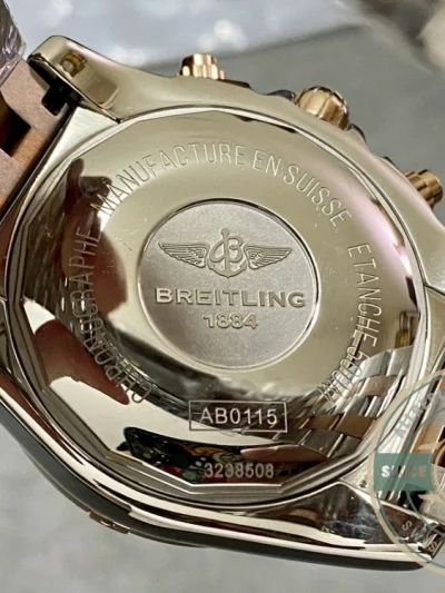 Replica Breitling Chronomat Gold 44 mm CB011012B957 - Affordable Super Clone Watch