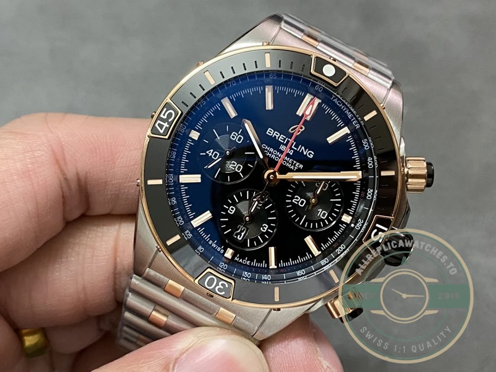 Replica Breitling Chronomat Men Automatic Bicoloured Watch 44 mm UB0136251B1U1 - Luxury Replica Watch