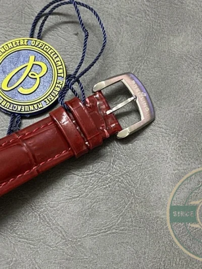 Replica Breitling Navitimer Crocodile 35 mm A17395F41G1P1 - 1:1 Swiss Replica Watch