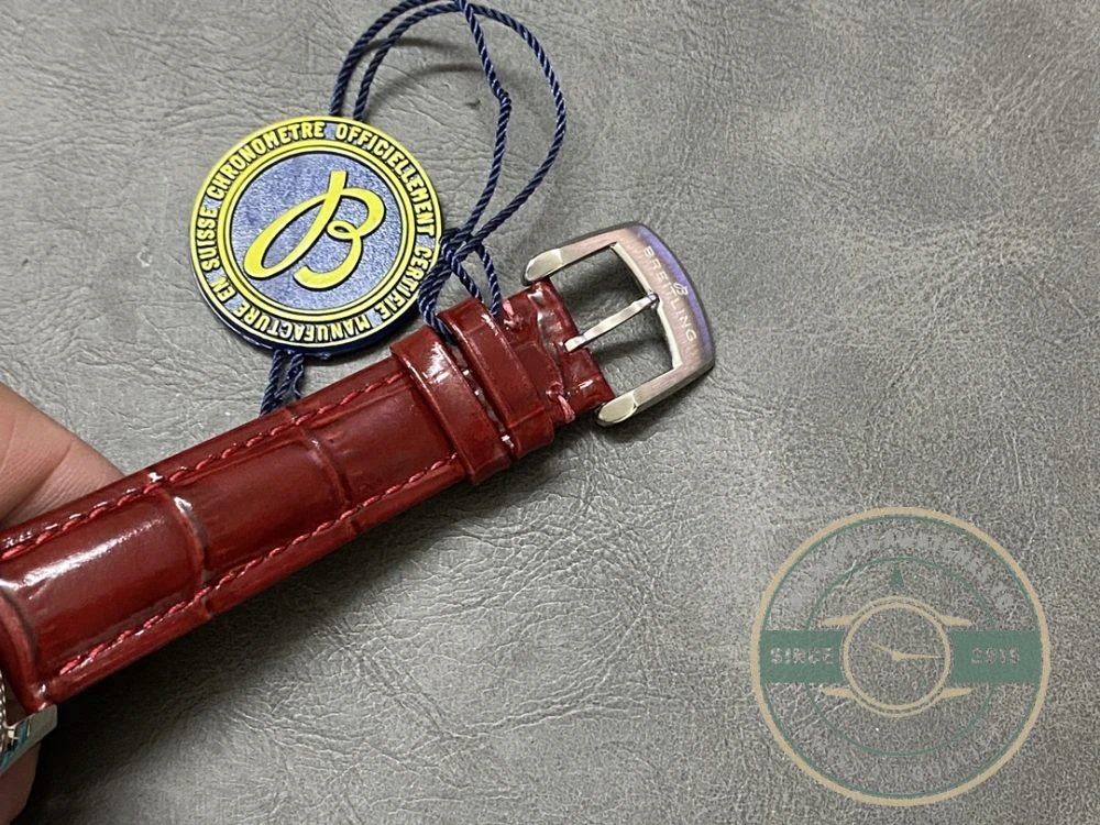 Replica Breitling Navitimer Crocodile 35 mm A17395F41G1P1 - 1:1 Swiss Replica Watch