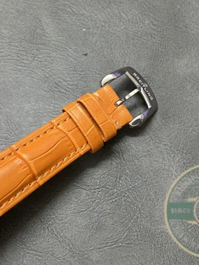 Replica Breitling Navitimer Crocodile Automatic 35 mm A17395F41G1P3 - Luxury Replica Watch