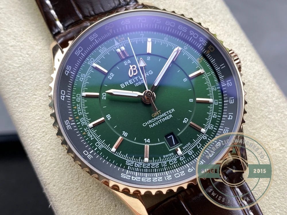 Replica Breitling Navitimer Green Dial Alligator 41 mm R32310251L1P1 - Best Quality Replica Watch