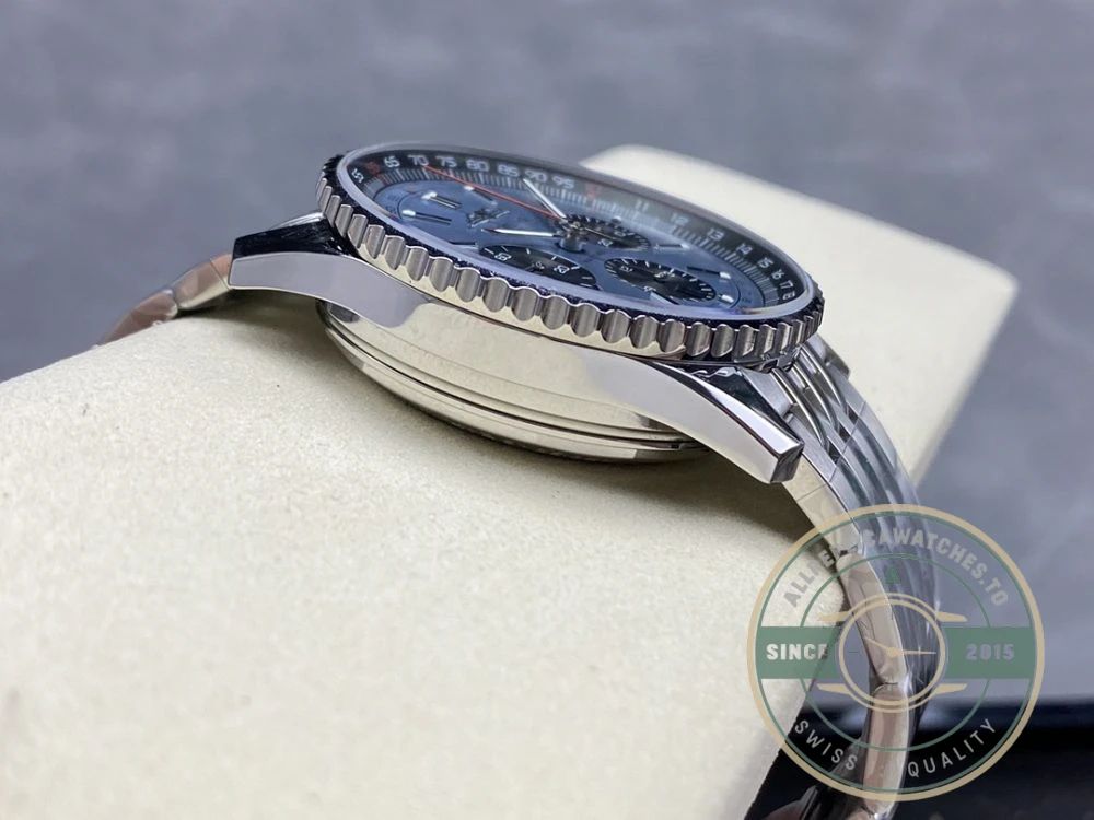 Replica Breitling Navitimer Men Blue Dial 43mm AB0138241C1A1 - Premium Super Clone Watch