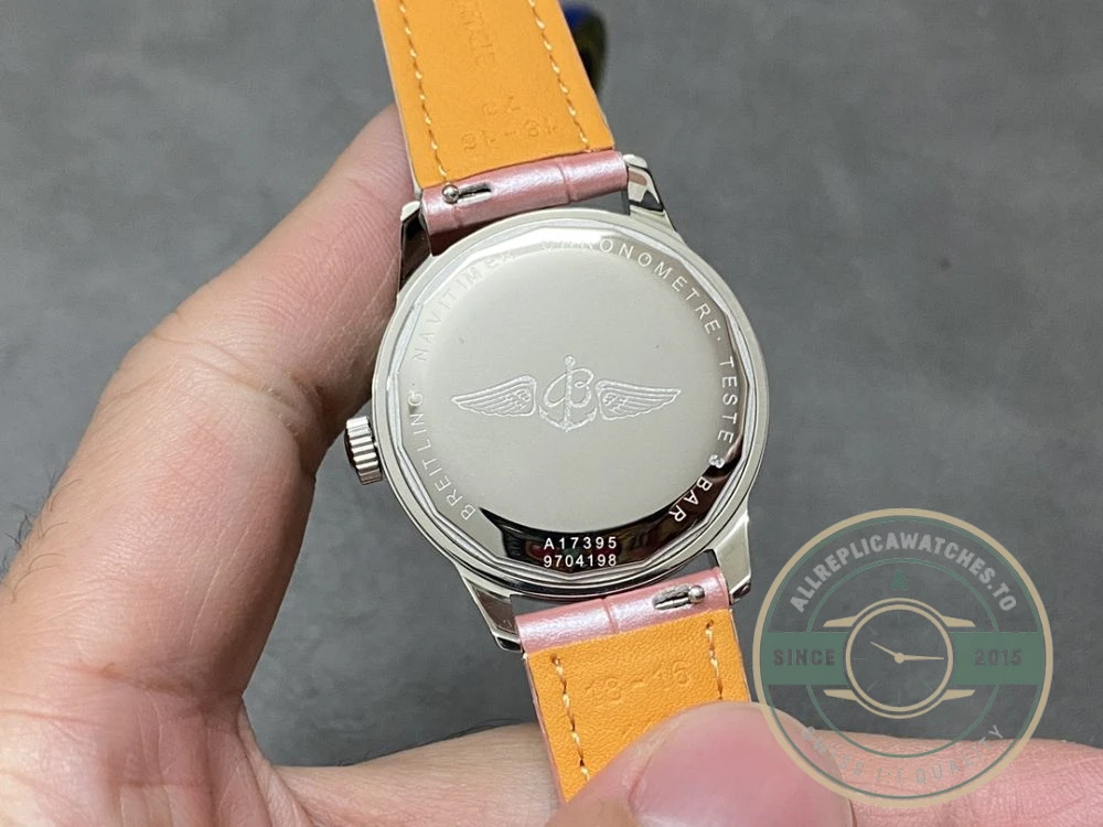 Replica Breitling Navitimer Pink Crocodile 35mm A17395211A1P3 - Factory Super Clone Watch