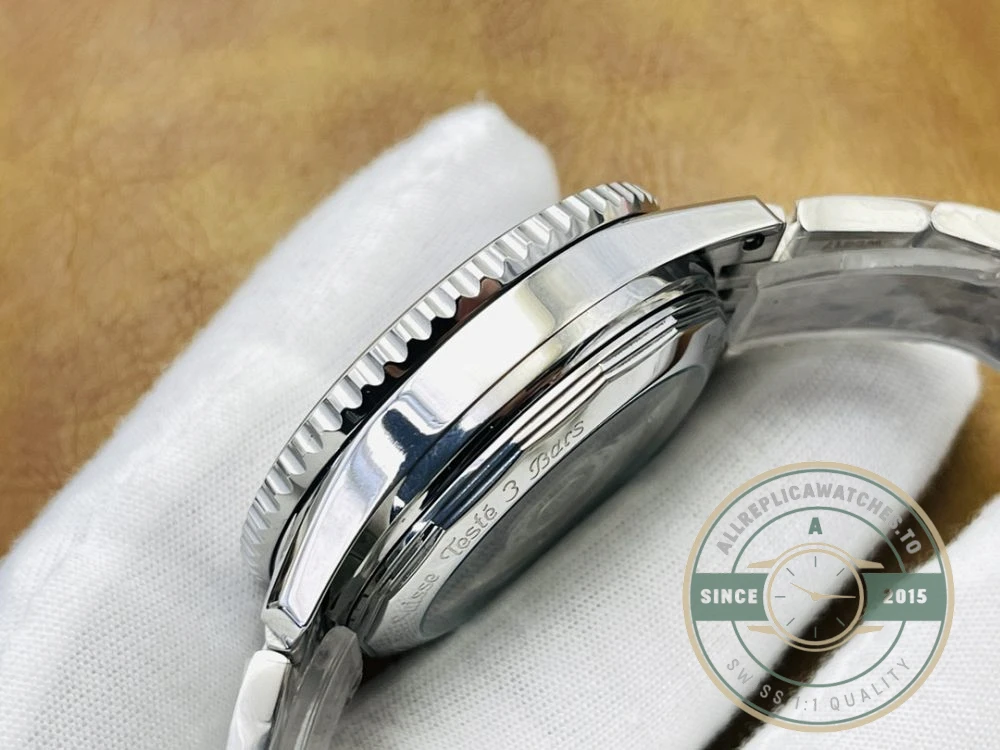 Replica Breitling Navitimer Premier B01 Chronograph 42 mm AB0311211G1P2 - Swiss Movement Replica Watch