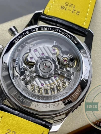 Replica Breitling Navitimer Silver Alligator 43 mm AB0138241G1P1 - Swiss Movement Replica Watch