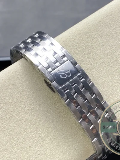 Replica Breitling Navitimer Silver Dial Stainless Steel 43 mm AB0138241G1A1 - Swiss-Made Clone Watch