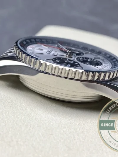 Replica Breitling Navitimer Silver Dial Stainless Steel 43 mm AB0138241G1A1 - Luxury Replica Watch