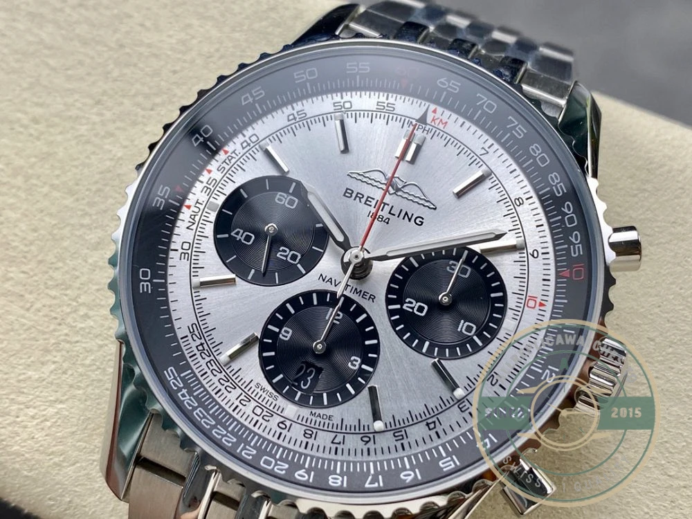 Replica Breitling Navitimer Silver Dial Stainless Steel 43 mm AB0138241G1A1 - Top-Tier Swiss Replica Watch