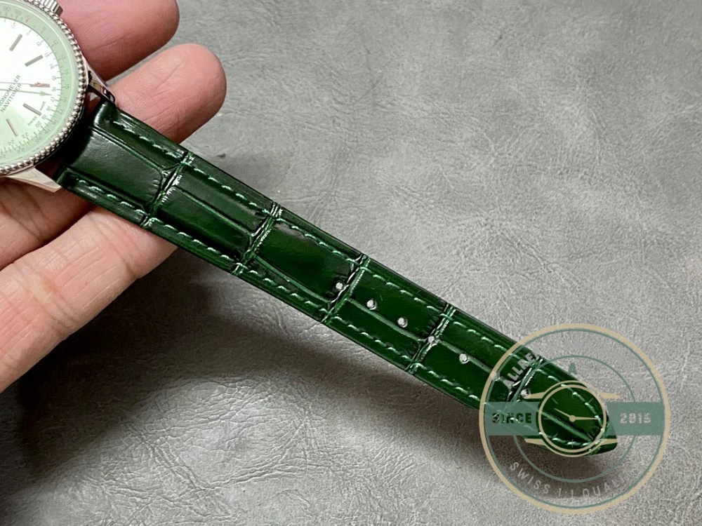Replica Breitling Navitimer Women Green Dial Crocodile 35mm A17395361L1P1 - Best Quality Replica Watch