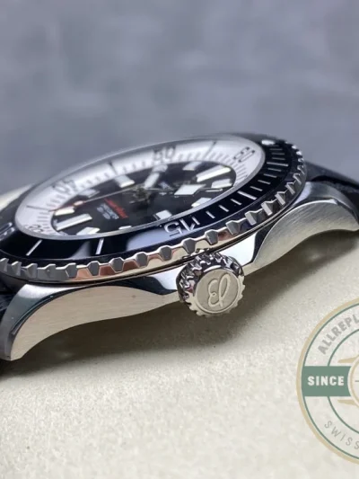 Replica Breitling Superocean Black Dial Stainless Steel 42 mm A17375211B1S1 - Swiss-Made Clone Watch