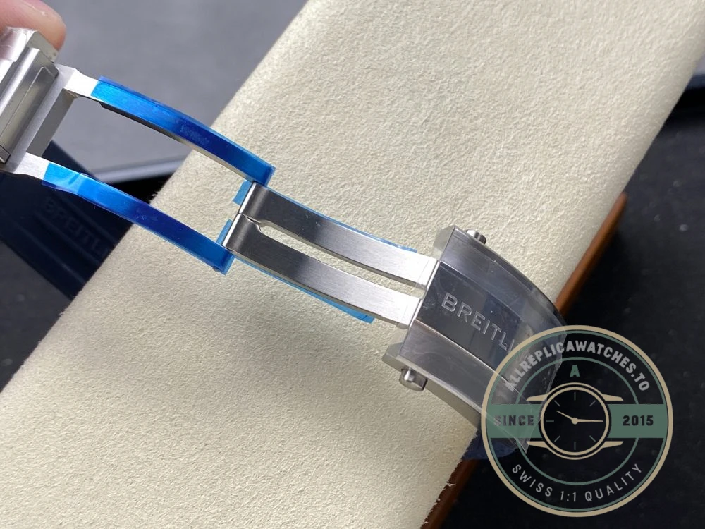 Replica Breitling Superocean Blue 42 mm A17375E71C1S1 - Factory Super Clone Watch