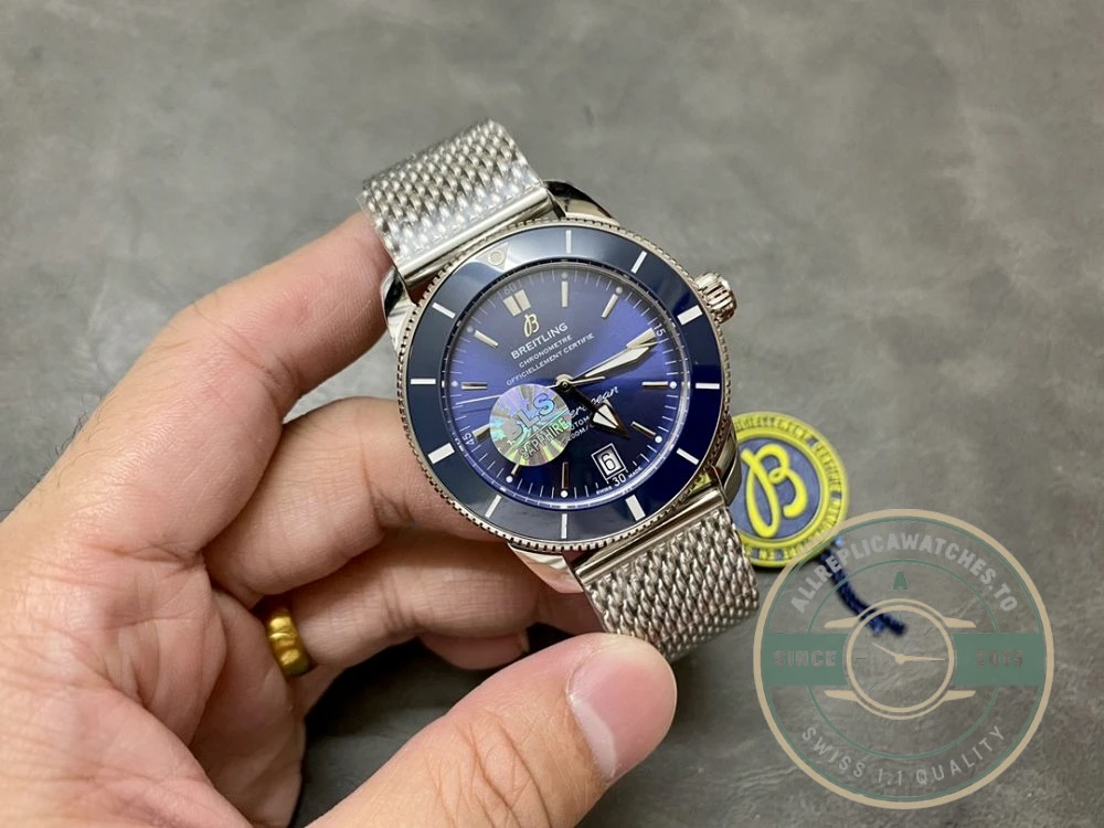 Replica Breitling Superocean Men Blue Dial Stainless Steel 42 mm AB2010161C1A1 - High-Grade Replica Watch