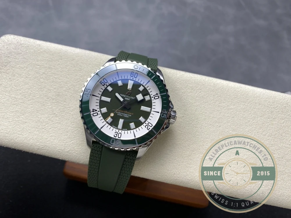 Replica Breitling Superocean Men Green Rubber 44 mm A17376A31L1S1 - Budget Luxury Replica Watch