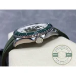 Replica Breitling Superocean Men Green Rubber 44 mm A17376A31L1S1 - High-Grade Replica Watch