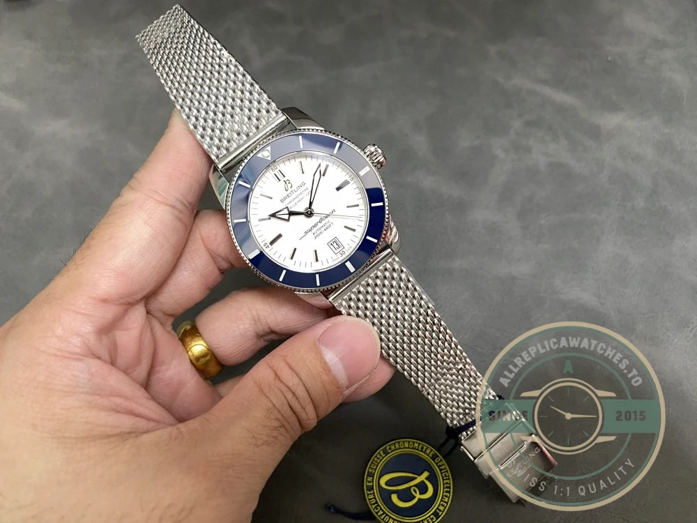 Replica Breitling Superocean Silver Dial Stainless Steel 42 mm AB201016G827 - Budget Luxury Replica Watch
