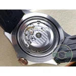 Replica Breitling Superocean Silver Rubber 42 mm A17375E71G1S1 - Swiss-Made Clone Watch