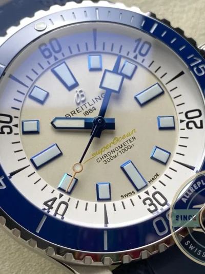 Replica Breitling Superocean Silver Rubber 42 mm A17375E71G1S1 - Factory Super Clone Watch