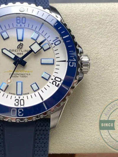 Replica Breitling Superocean Silver Rubber 42 mm A17375E71G1S1 - Swiss Movement Replica Watch