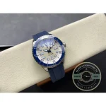 Replica Breitling Superocean Silver Rubber 42 mm A17375E71G1S1 - Budget Luxury Replica Watch