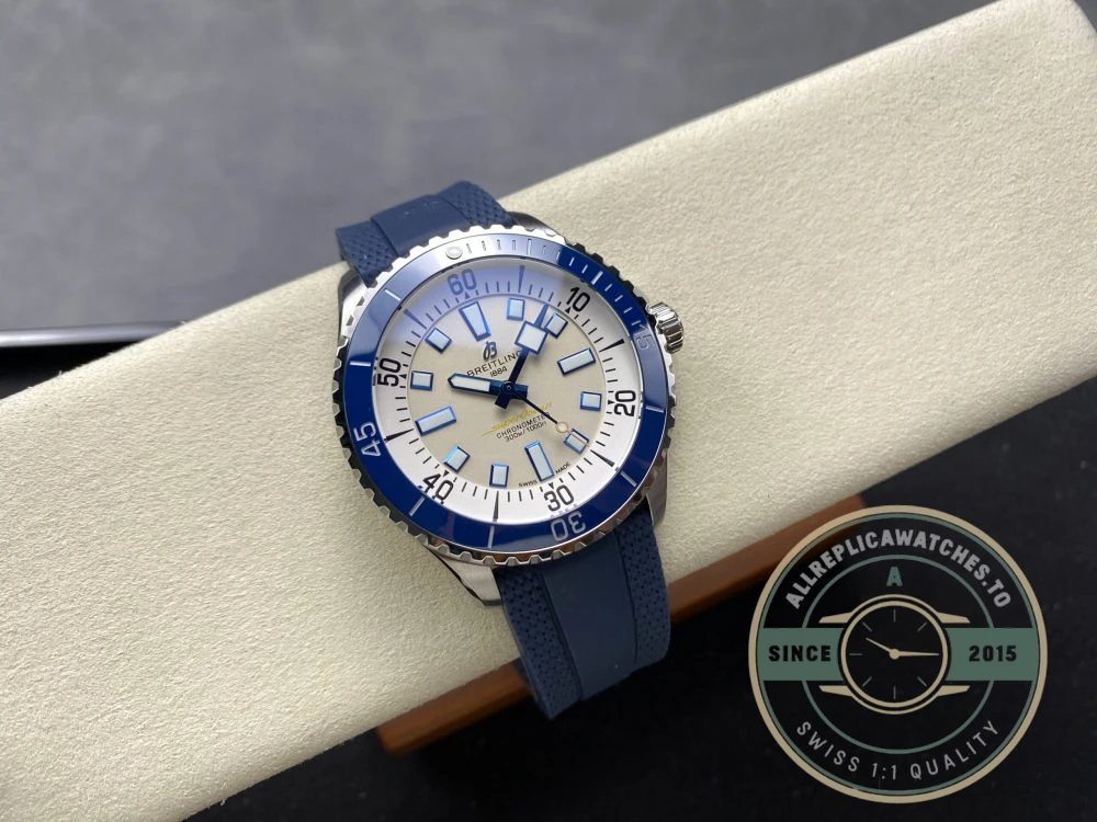 Replica Breitling Superocean Silver Rubber 42 mm A17375E71G1S1 - Budget Luxury Replica Watch