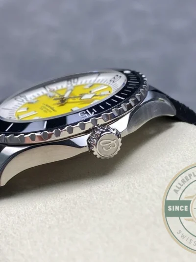 Replica Breitling Superocean Yellow Dial 42 mm A17375211I1S1 - Top-Tier Swiss Replica Watch