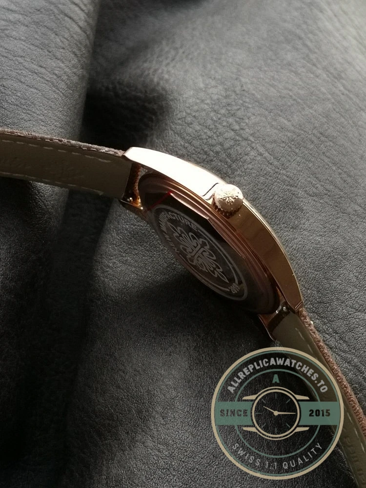 Replica Calatrava 6007G-011 Patek Philippe DATE, SWEEP SECONDS. 40 mm, White Dial - Budget Luxury Replica Watch