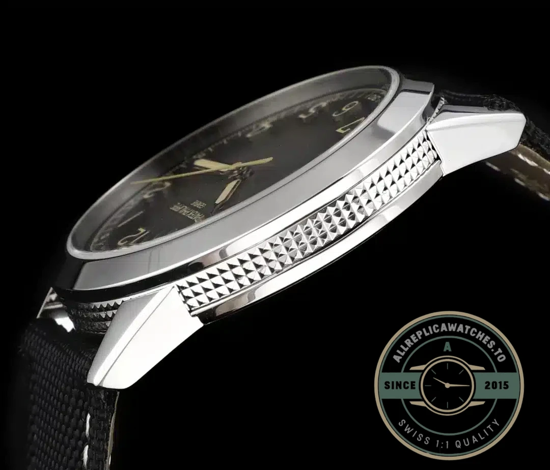 Replica Calatrava DATE, SWEEP SECONDS. 40 mm, Steel, 5226G - Factory Super Clone Watch