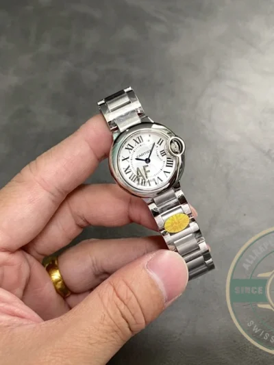 Replica Cartier Ballon Bleu de Cartier 28 mm series WSBB0067 - Budget Luxury Replica Watch