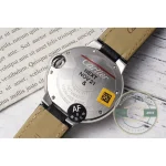 Polished steel bezel, fixed, holding the round case outline clean and unbroken