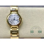 Forty hours of reserve from the self-winding movement, no winding between wears