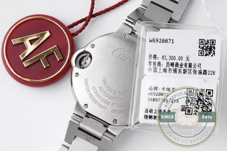 Replica Cartier Ballon Bleu de Cartier Women Silver 33 mm WSBB0044 - Budget Luxury Replica Watch