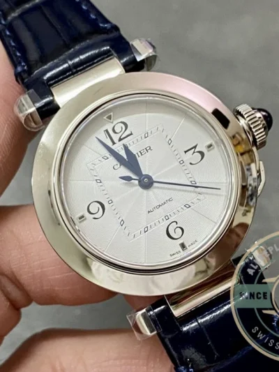 Replica Cartier Pasha de Cartier Alligator 30 mm WSPA0010 - Top-Tier Swiss Replica Watch
