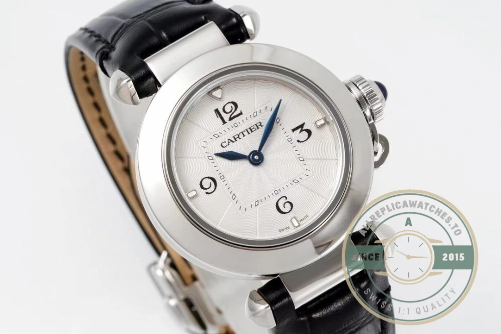 Replica Cartier Pasha de Cartier Black Alligator 30 mm WGPA0007 - Swiss Movement Replica Watch