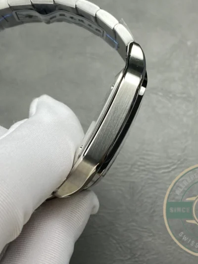 Replica Cartier Santos Grey Steel 47.5mm WSSA0037 - Swiss-Made Clone Watch