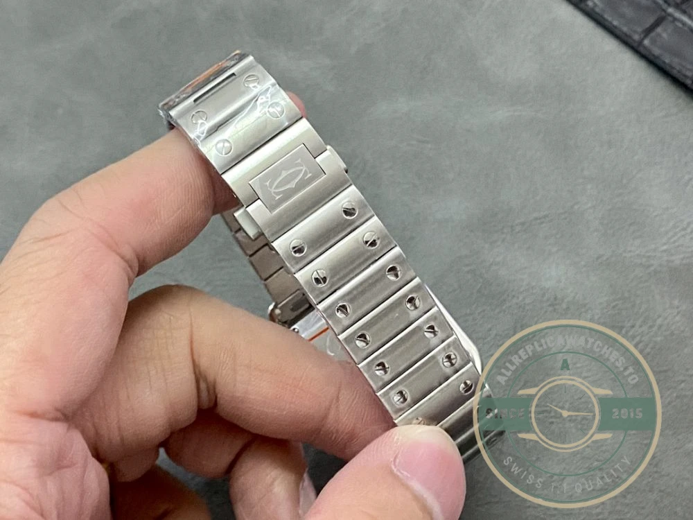 Replica Cartier Santos Silver Stainless Steel WSSA0010 - High-Grade Replica Watch